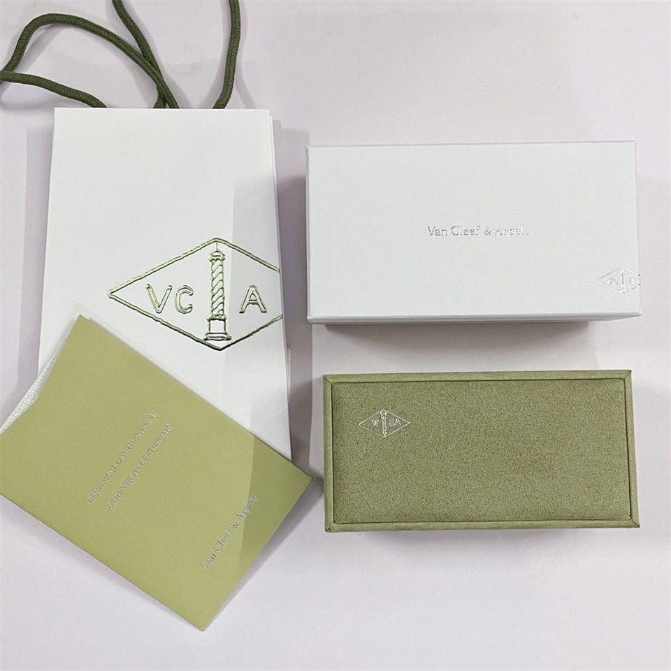 [Angela Jewellery]VA CLOVER BRACELET NECKLACE RING BOX GIFT BAG